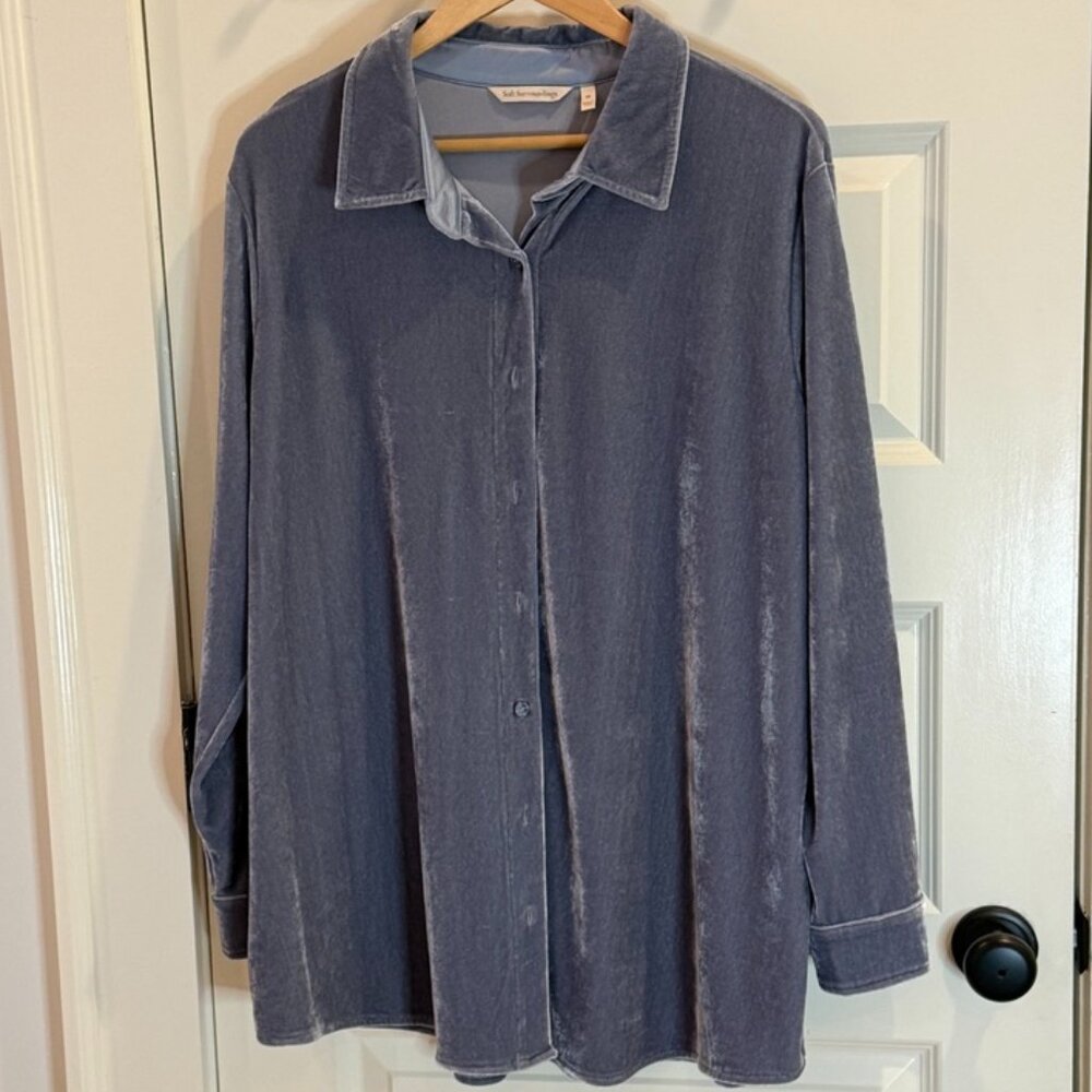 Gray Velvet  Button up Boyfriend top size 1X from Soft Surroundings